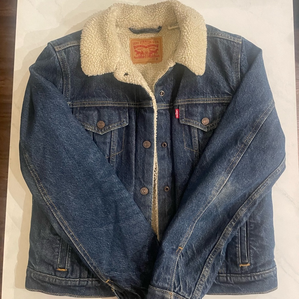 Levi’a Sherpa Women’s Trucker Jacket Dark Blue
